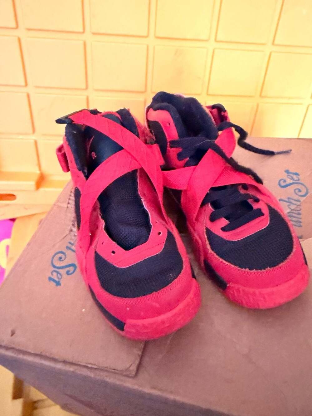 Nike Air Raid Kids University Red Black 644412-600